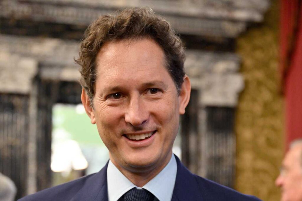 John Elkann Sapete A Quanto Ammonta Il Suo Patrimonio Cifre Assurde