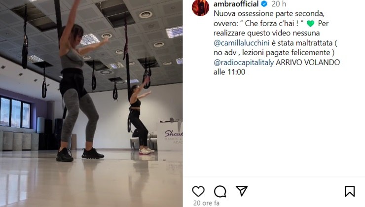 Ambra Angiolini in forma a 46 anni