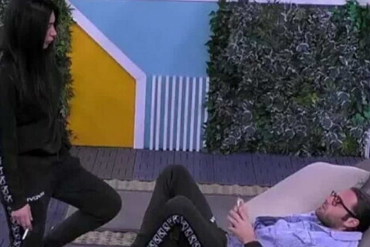 Grande Fratello, scatta il bacio tra Greta e Sergio