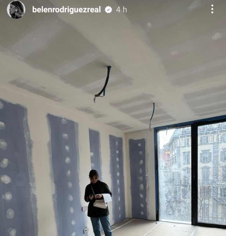 belen rodriguez finestre di casa 