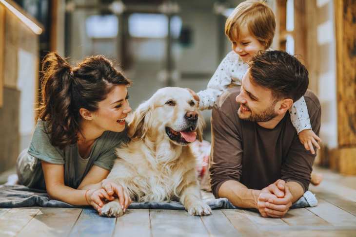 cane e famiglia