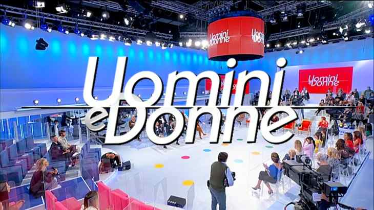 uomini e donne logo foto